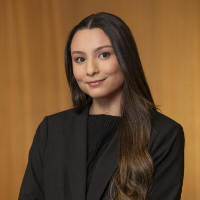 María Bogadóttir, Héraðsdómslögmaður, fulltrúi